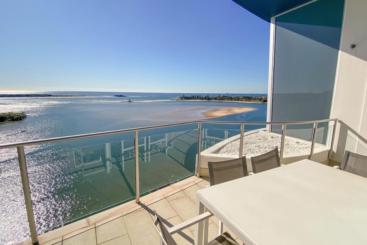 Waves Maroochy River Марукідор Екстер'єр фото